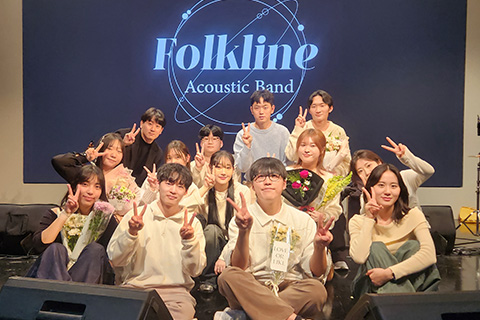 포크라인 활동사진